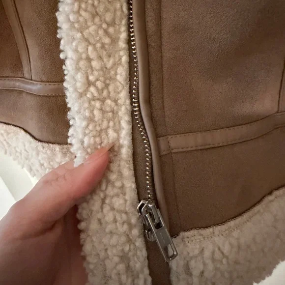 Tan Shearling Jacket - Picture 6 of 6
